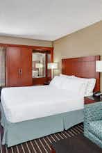 Hotel Holiday Inn Express Hampton photo 2