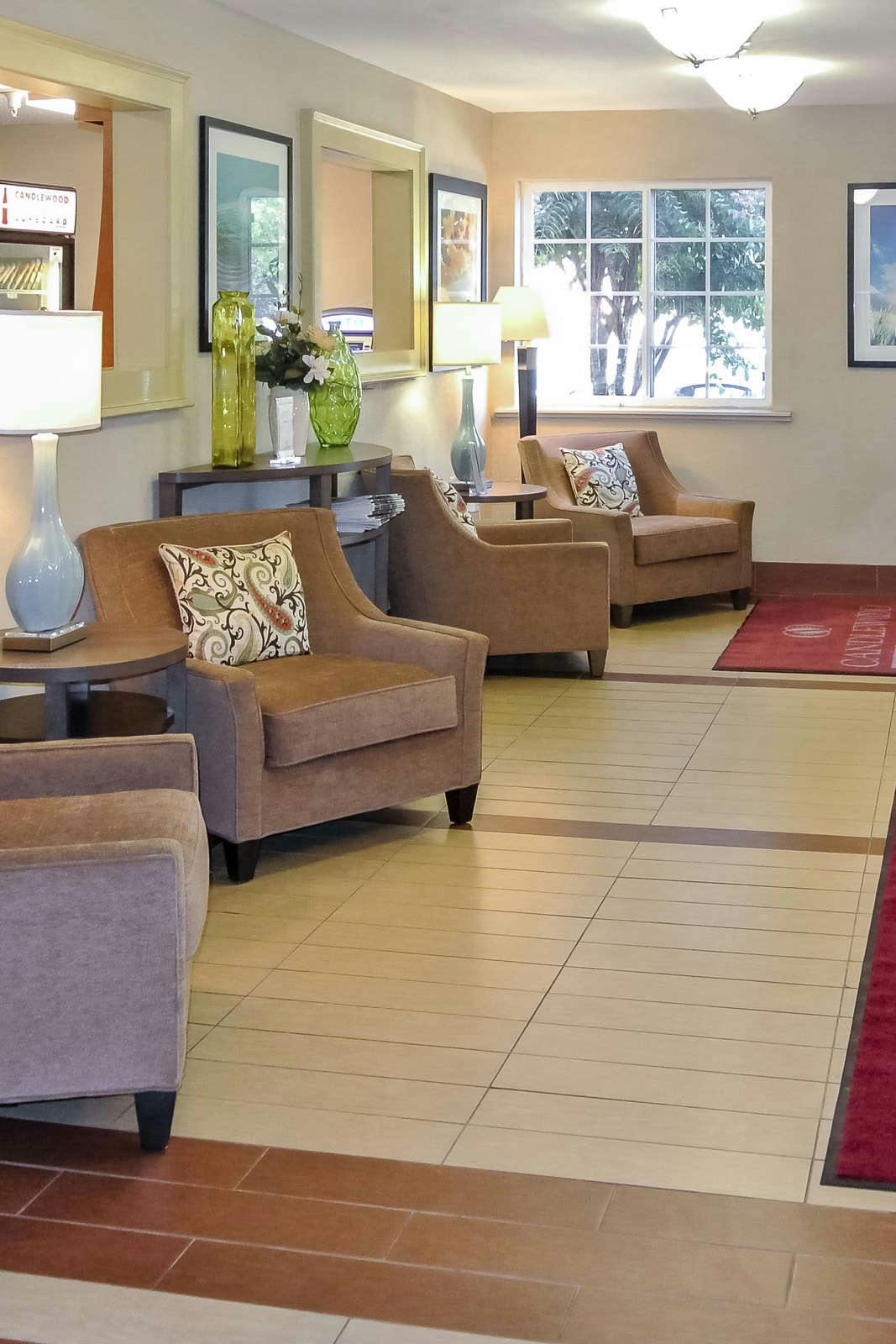 Hotel Candlewood Suites Washington Fairfax photo 5