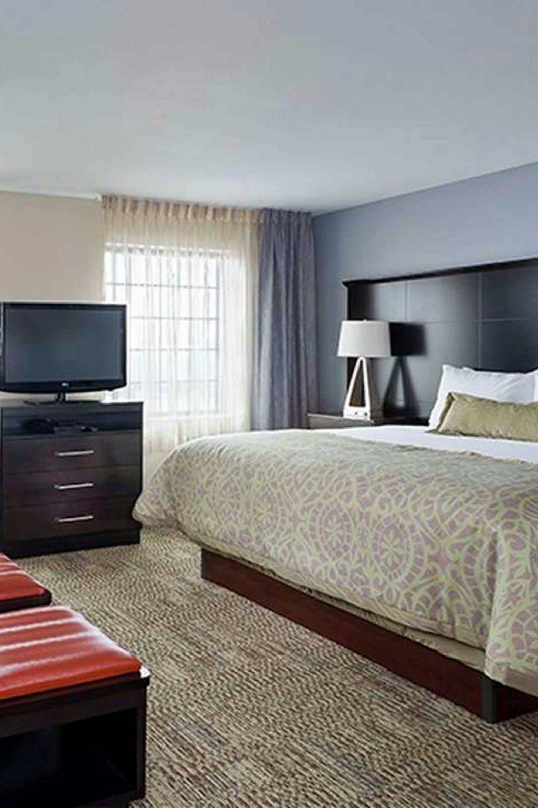 Hotel Staybridge Suites Montgomeryville photo 1