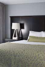 Hotel Staybridge Suites Montgomeryville photo 2