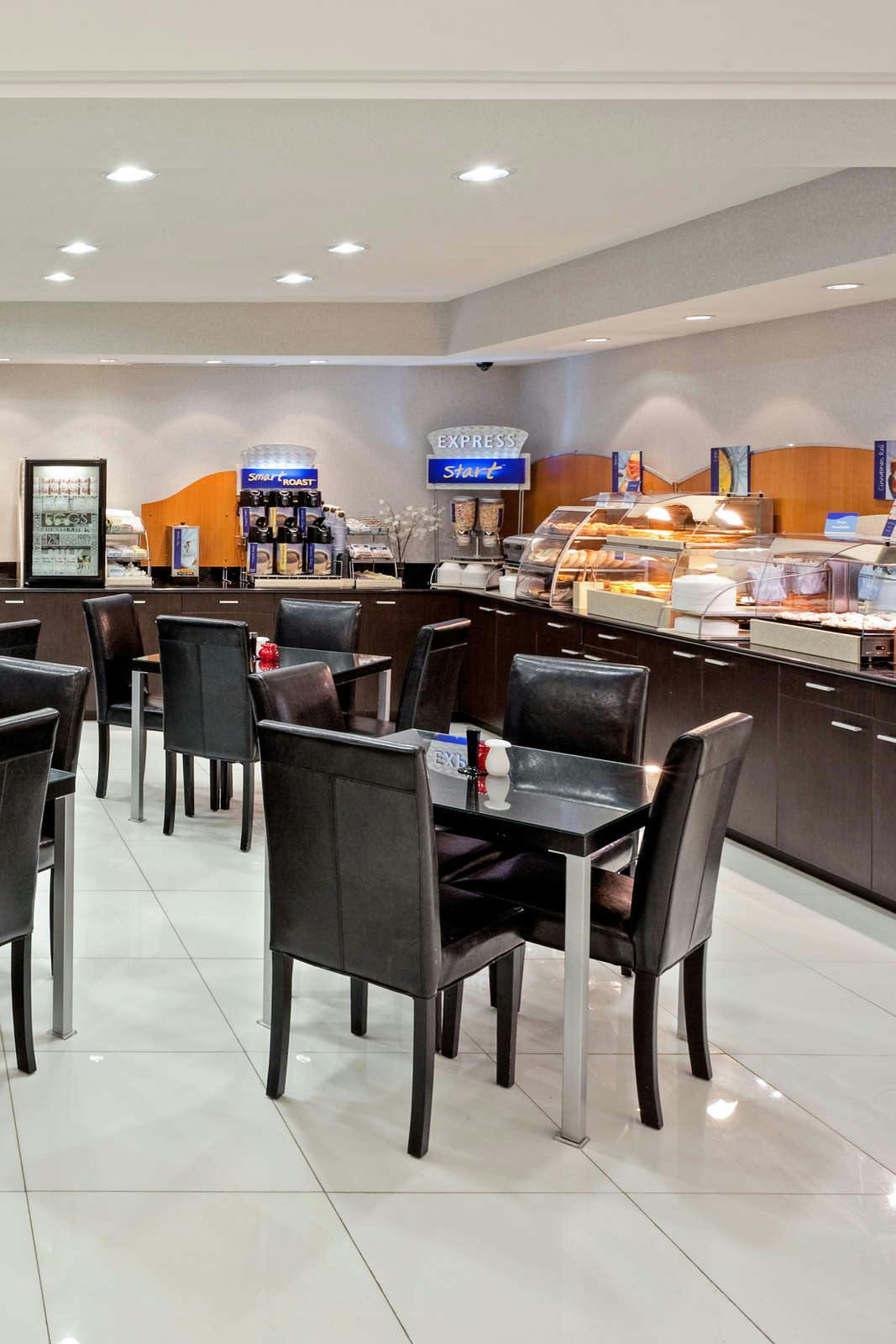 Hotel Holiday Inn Express Fishkill photo 4