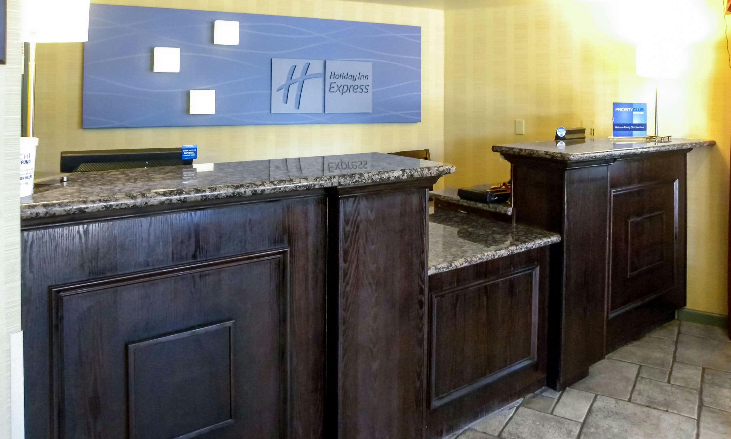 Holiday Inn Express Fort Bragg