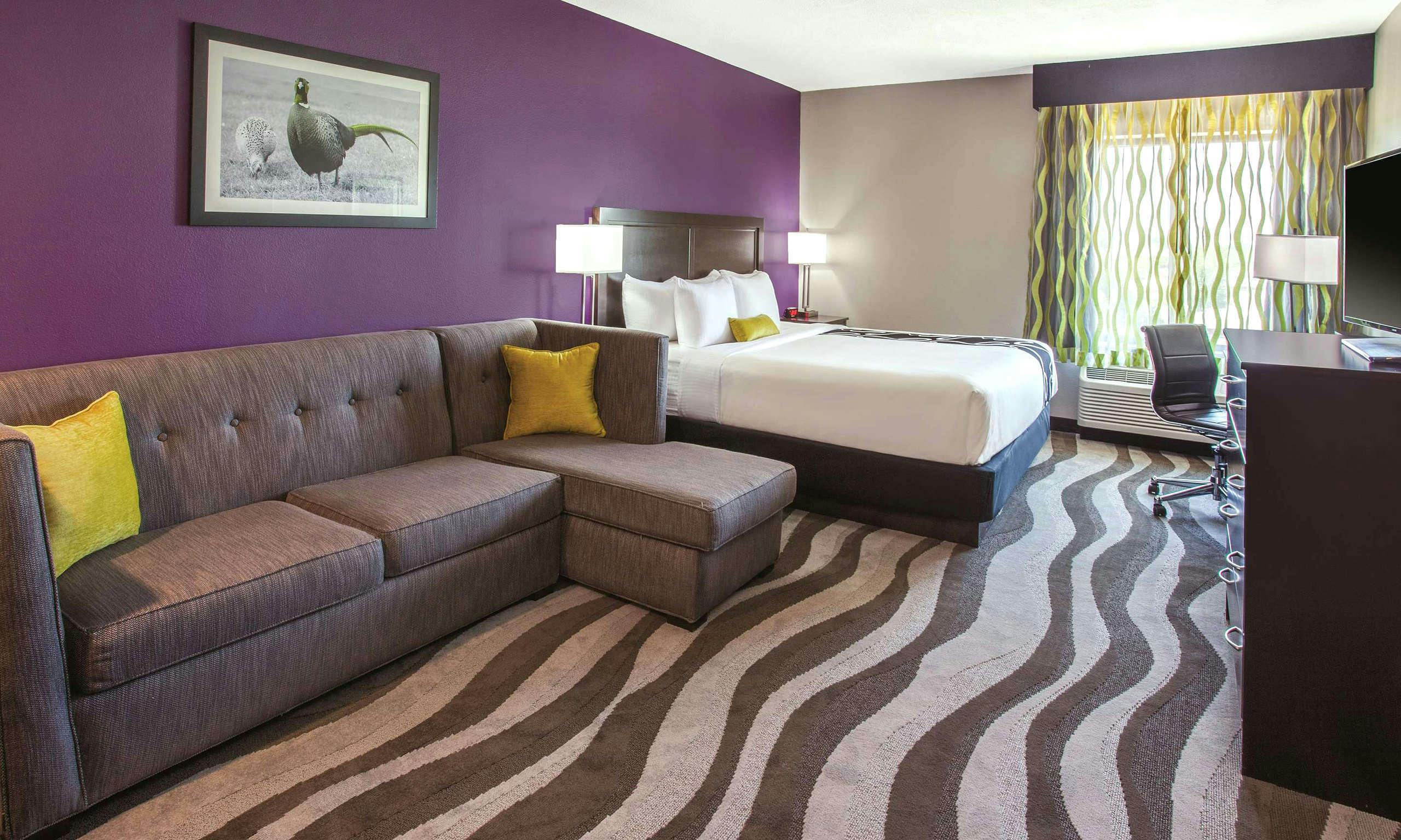 Last Minute Hotel Deals In Cedar Rapids Hoteltonight