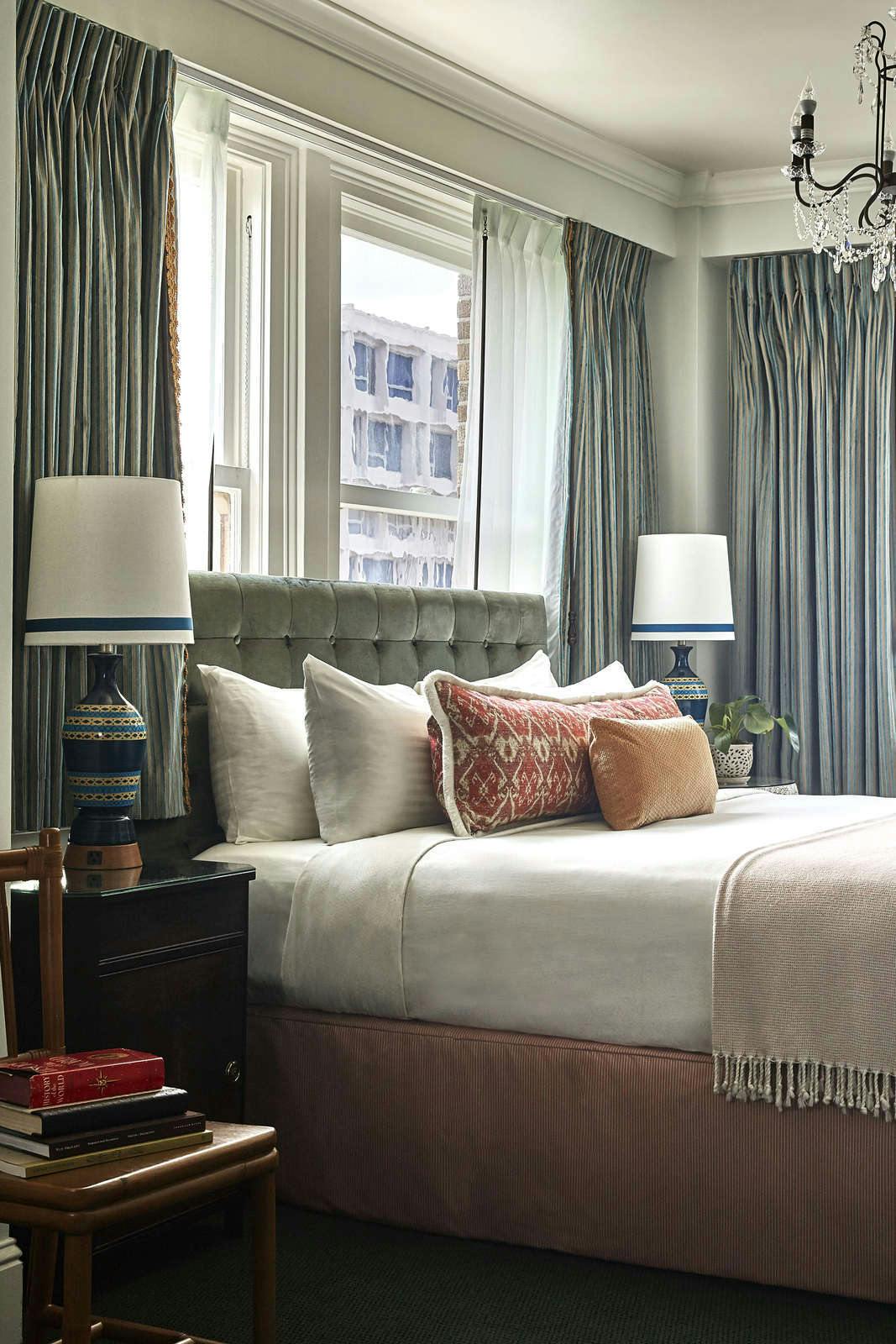 Hotel The Pontchartrain Hotel photo 2