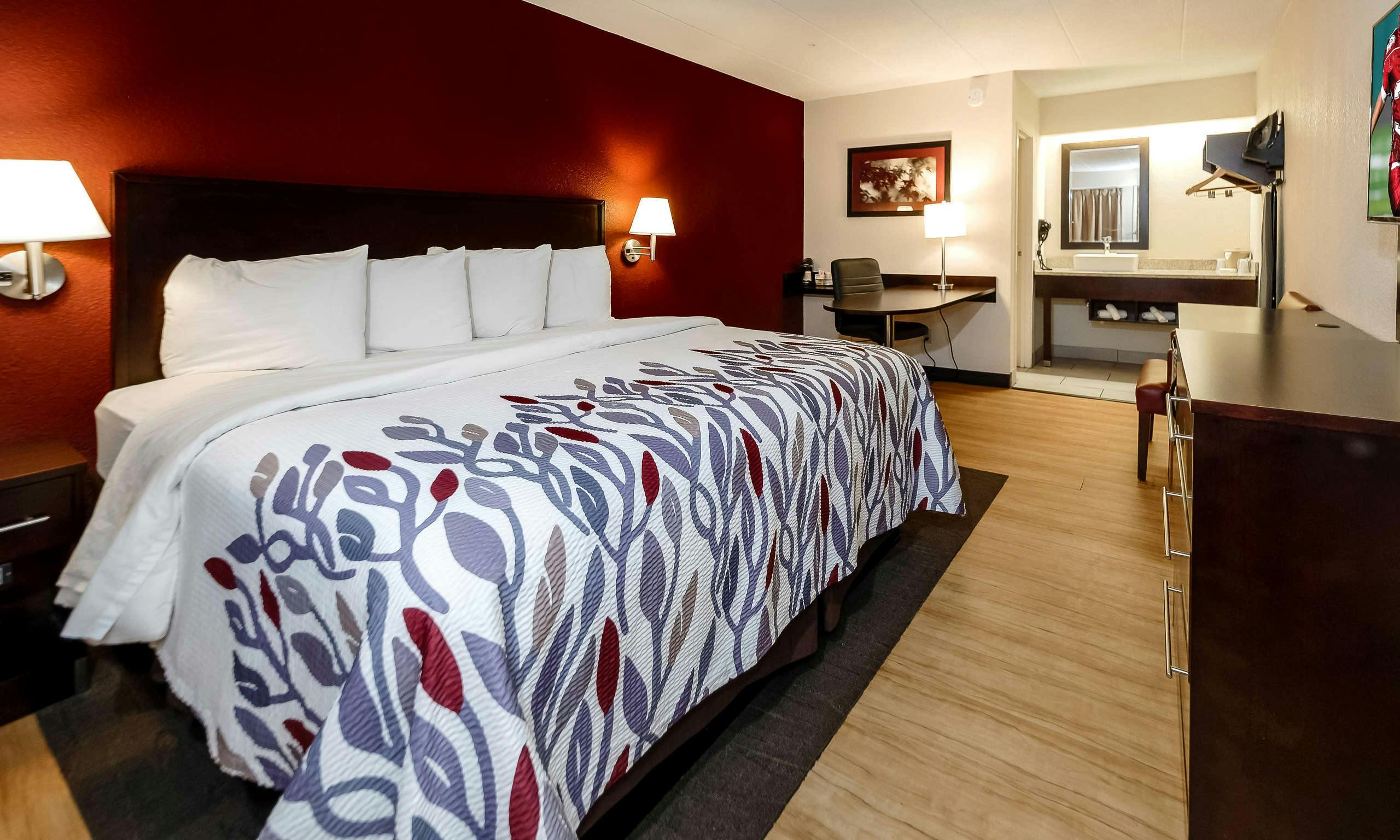Red Roof Inn Washington, PA, Washington, PA - HotelTonight