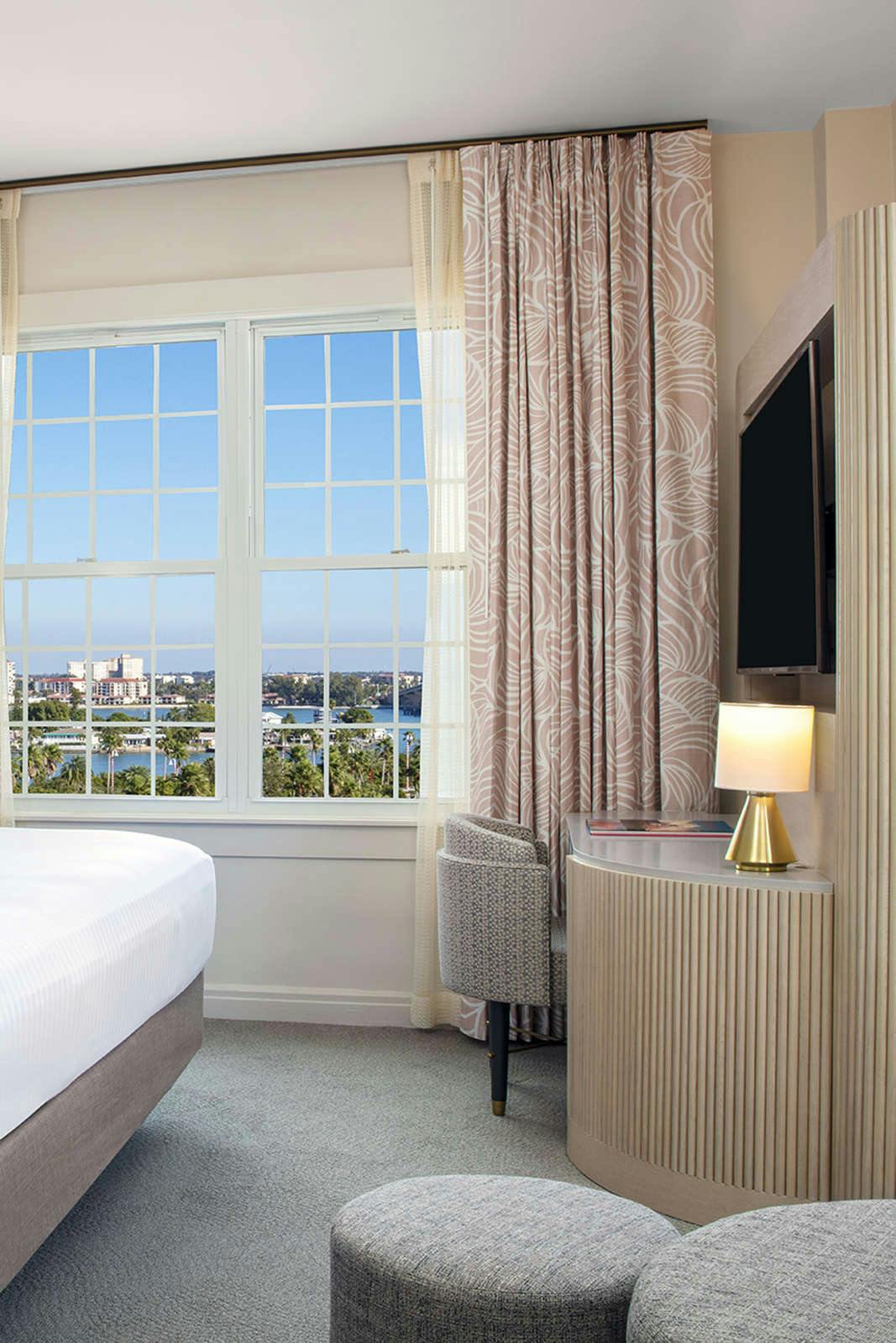 Hotel The Don CeSar photo 2