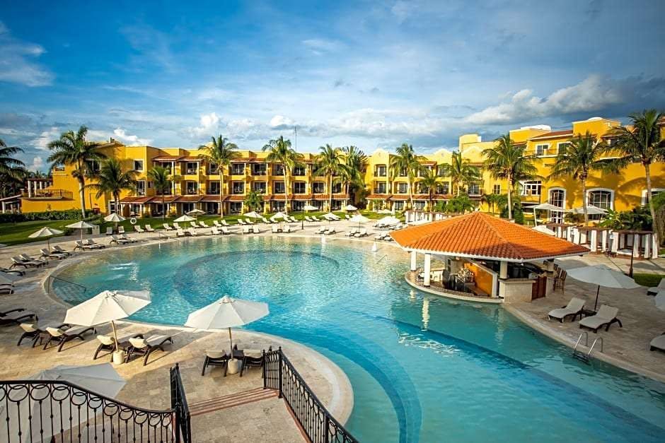 Secrets Capri Riviera Cancun - All Inclusive - Adults Only
