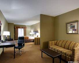 Hotel Comfort Suites Copperas Cove TX photo 2