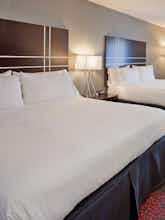 Hotel Holiday Inn Express Fremont photo 1