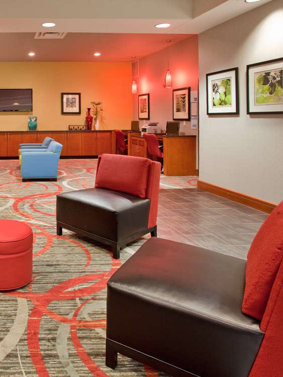 Hotel Holiday Inn Express Fremont photo 5