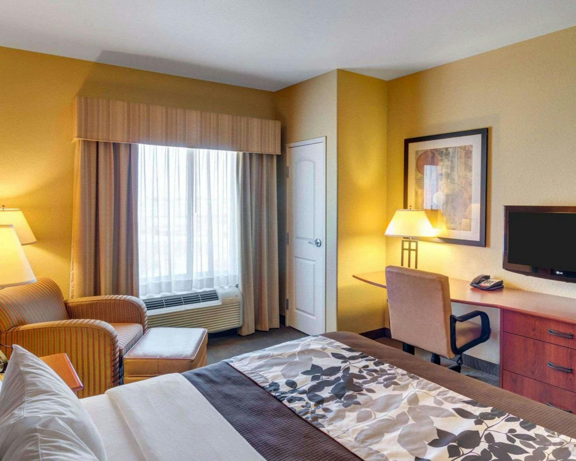 Hotel Sleep Inn and Suites Midland West photo 5