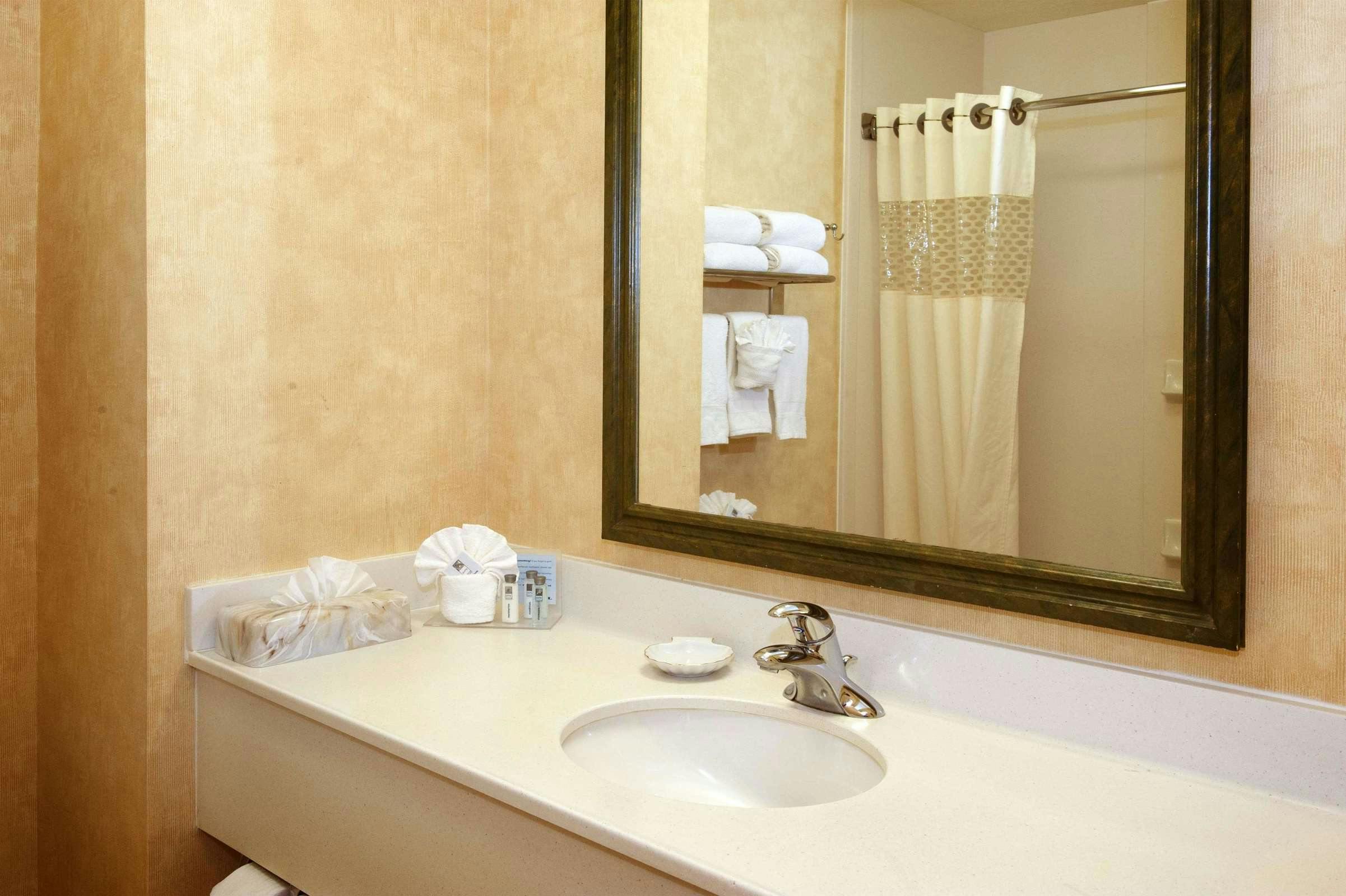 Hotel Hampton Inn Richfield, UT photo 4