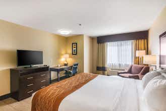 Hotel Comfort Inn & Suites Mojave photo 1