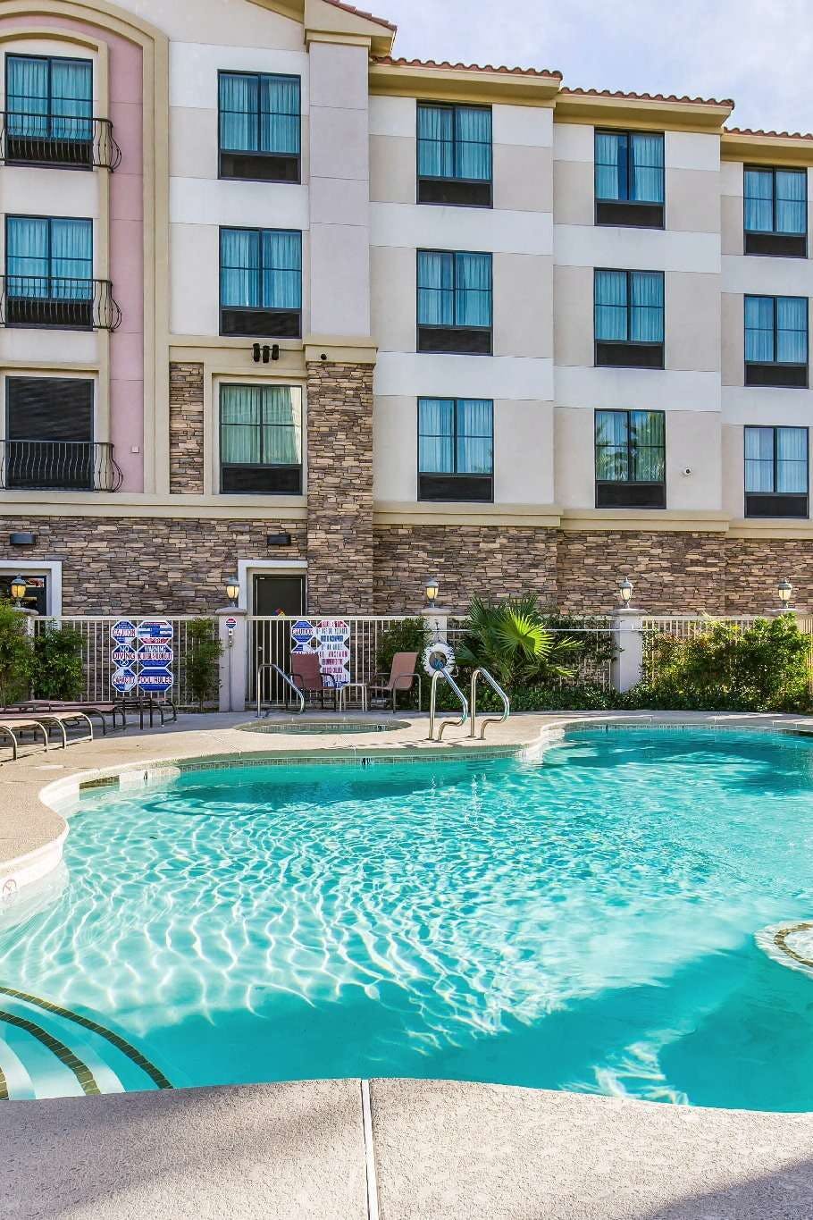 Hotel Comfort Inn and Suites Henderson photo 5