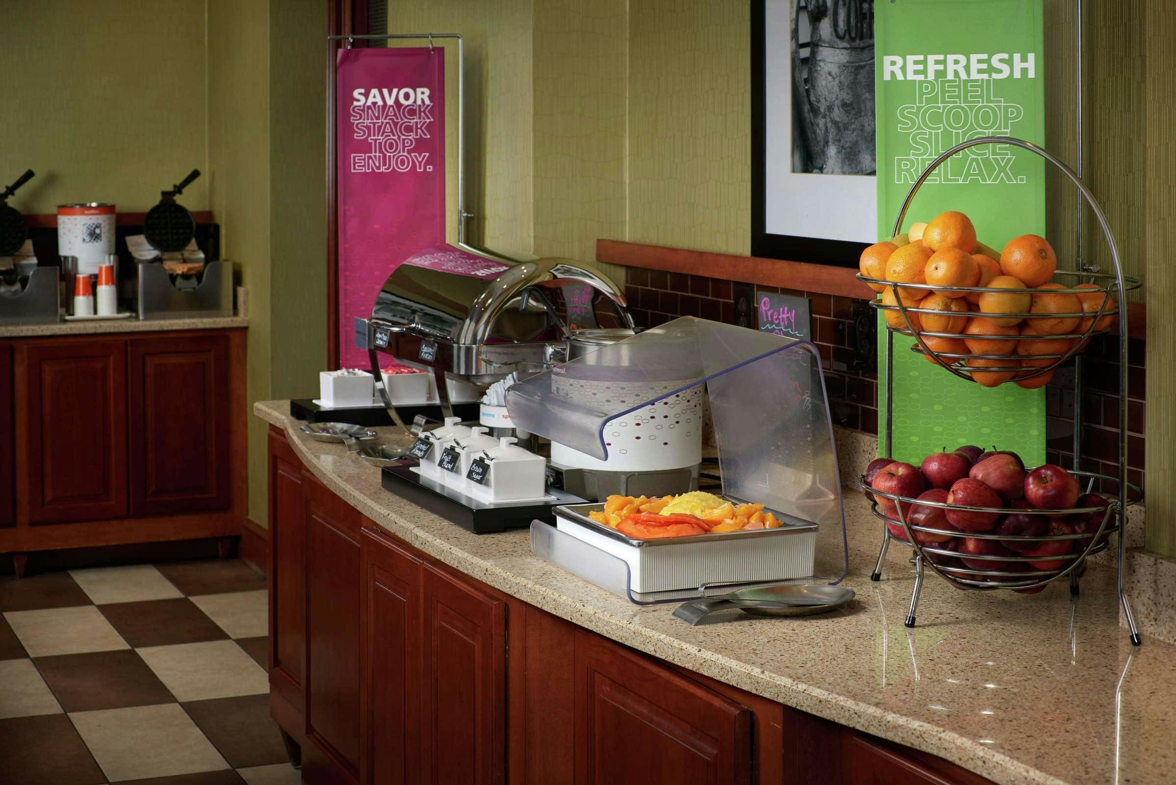 Hotel Hampton Inn Rehoboth Beach photo 2