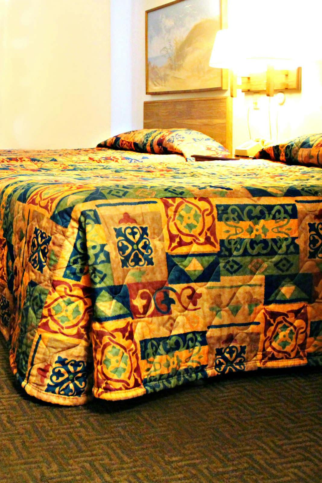 Hotel Colonial Inn Ellsworth photo 2