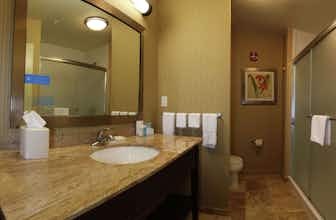 Hotel Hampton Inn And Suites Grand Forks photo 4