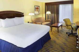 Hotel DoubleTree by Hilton Greensboro photo 2