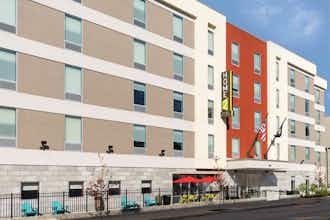 Hotel Home2 Suites by Hilton Louisville Downtown NuLu photo 1