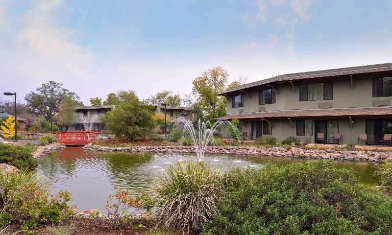 Gaia Hotel & Spa Redding Ascend Hotel Collection