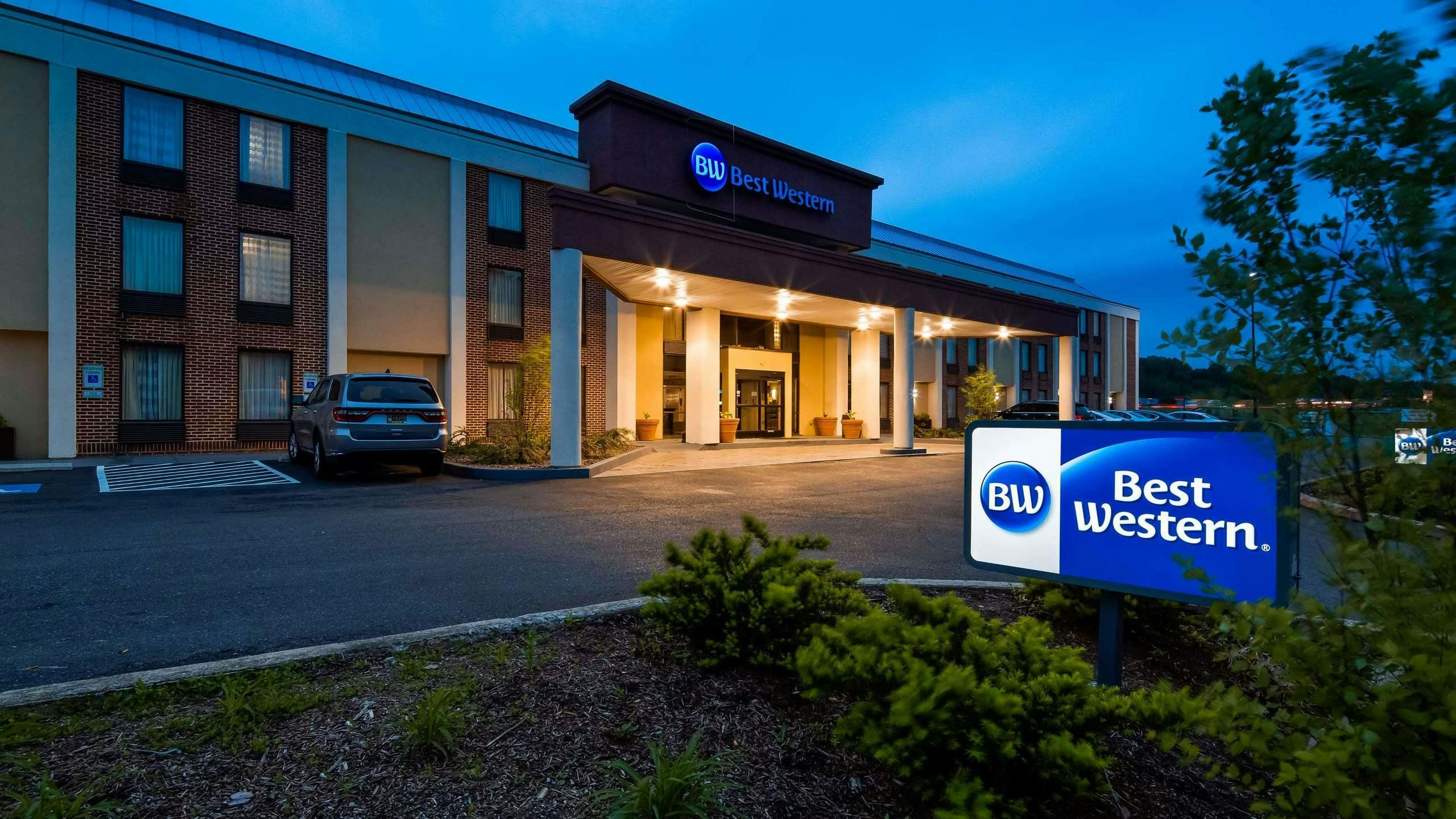 Best Western Harrisburg North