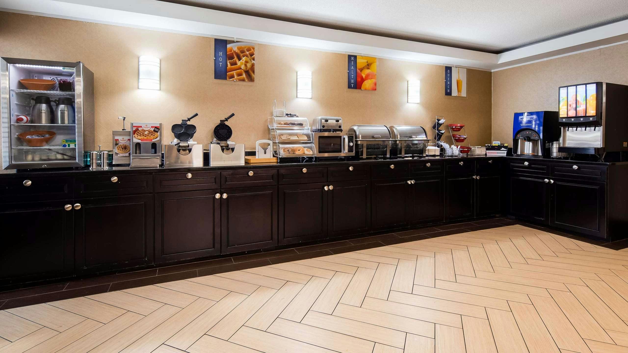 Hotel Best Western Harrisburg North photo 5