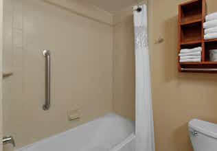 Hotel Hampton Inn & Suites Port Richey photo 5