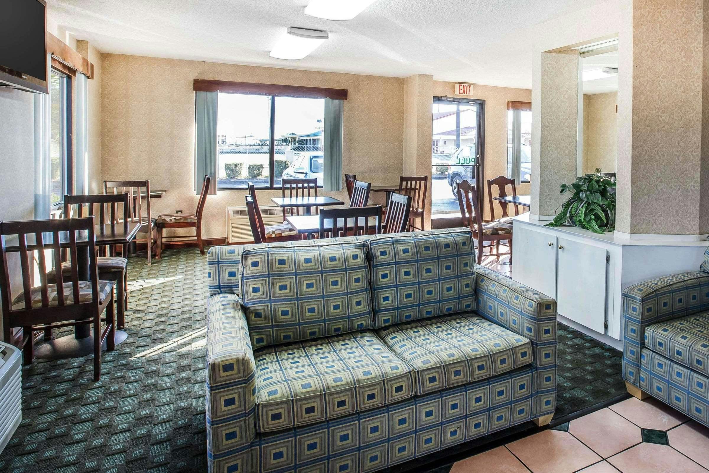 Hotel Quality Inn Byron - Warner Robins photo 4