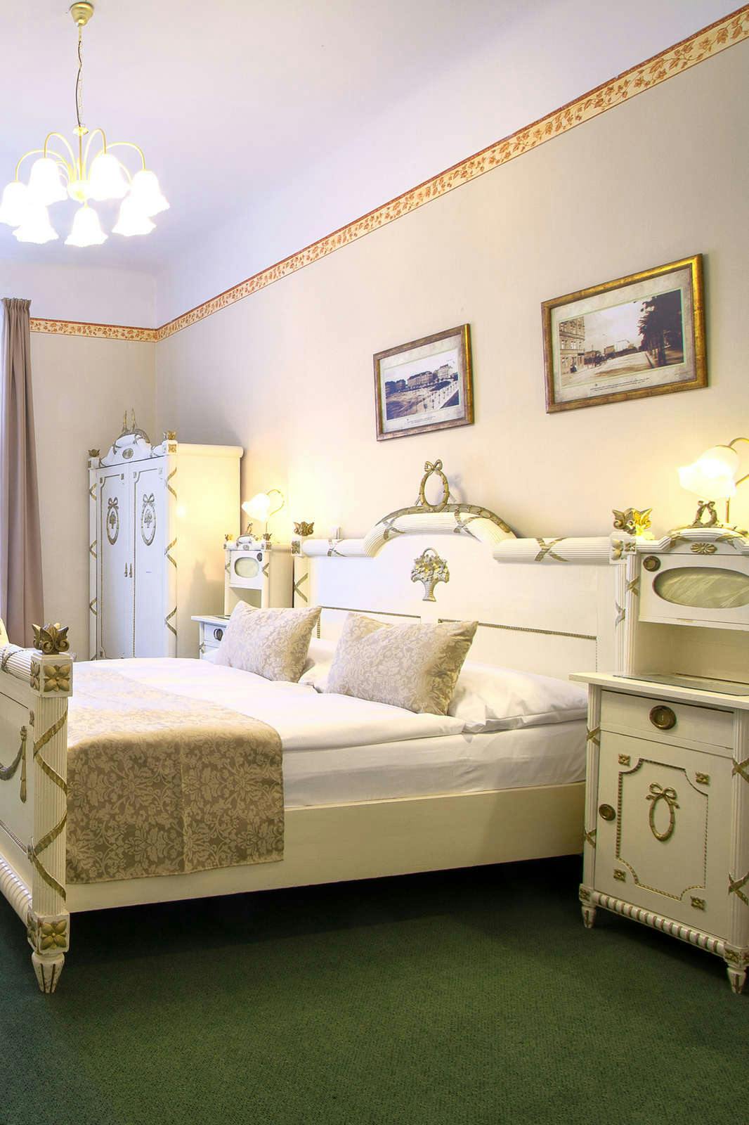 Hotel Taurus Prag Hoteltonight