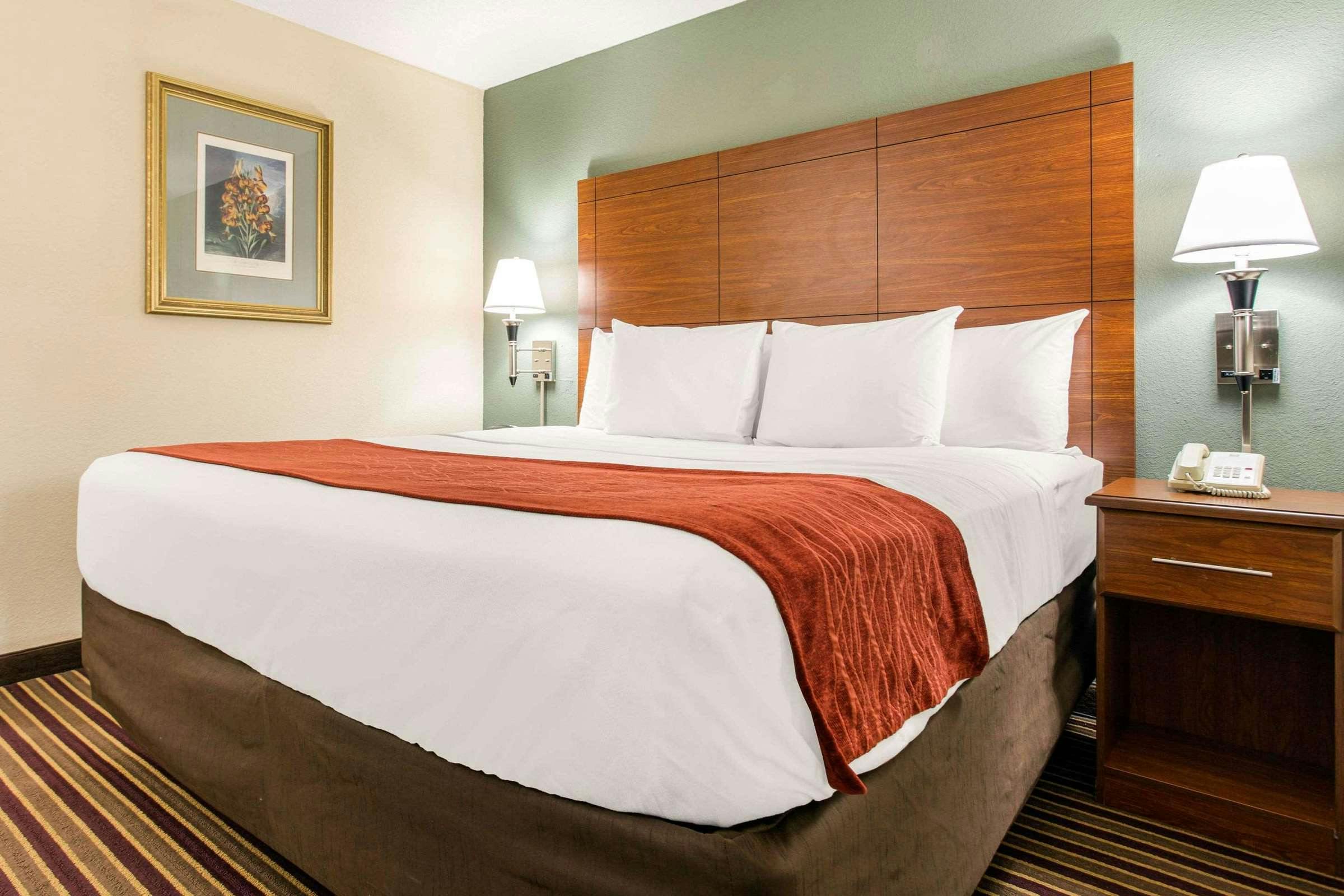 Hotel Best Western Plus Raleigh Crabtree Valley Hotel photo 4