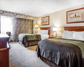 Hotel Comfort Inn at Buffalo Bill Village Resort photo 4