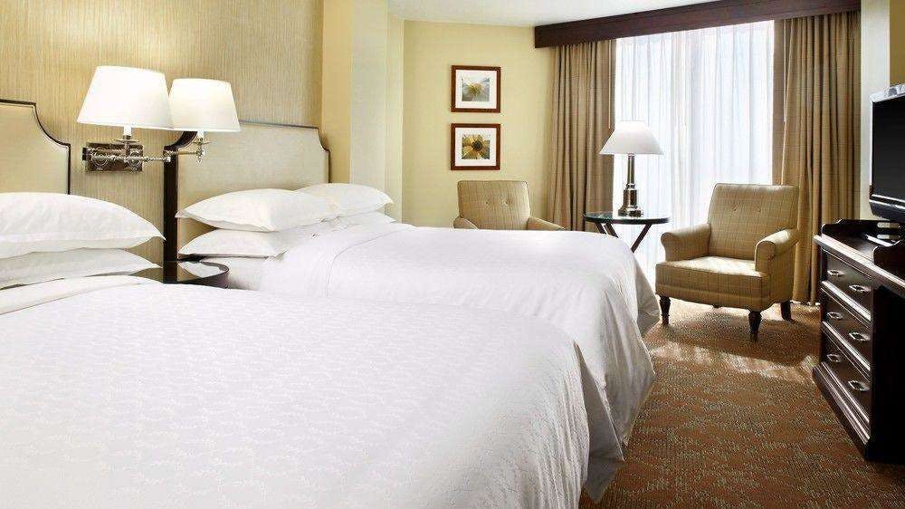 Hotel Sheraton Houston Brookhollow photo 1