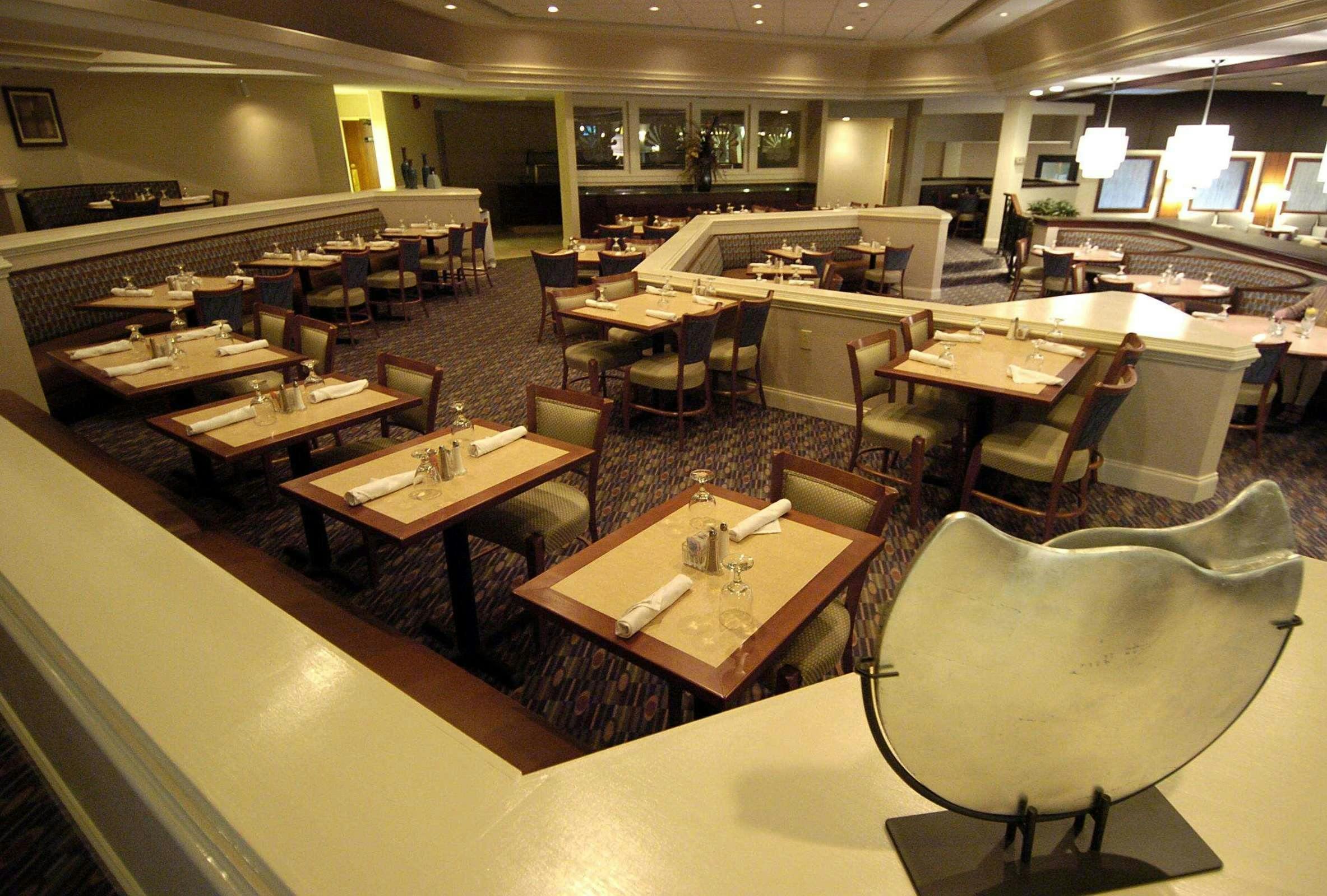 Hotel DoubleTree by Hilton Hotel Augusta photo 1