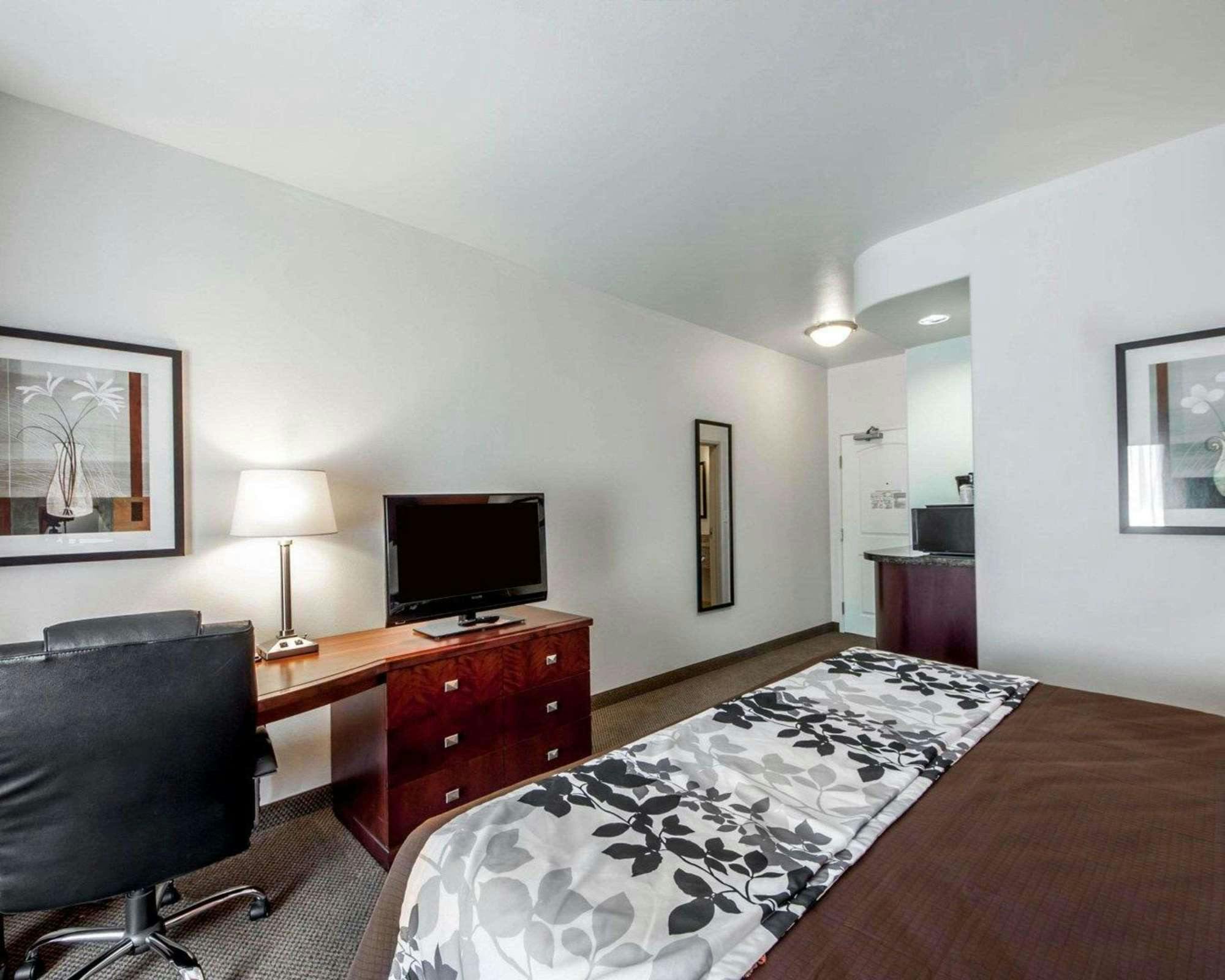 Hotel Sleep Inn & Suites Lawton Near Fort Sill photo 3