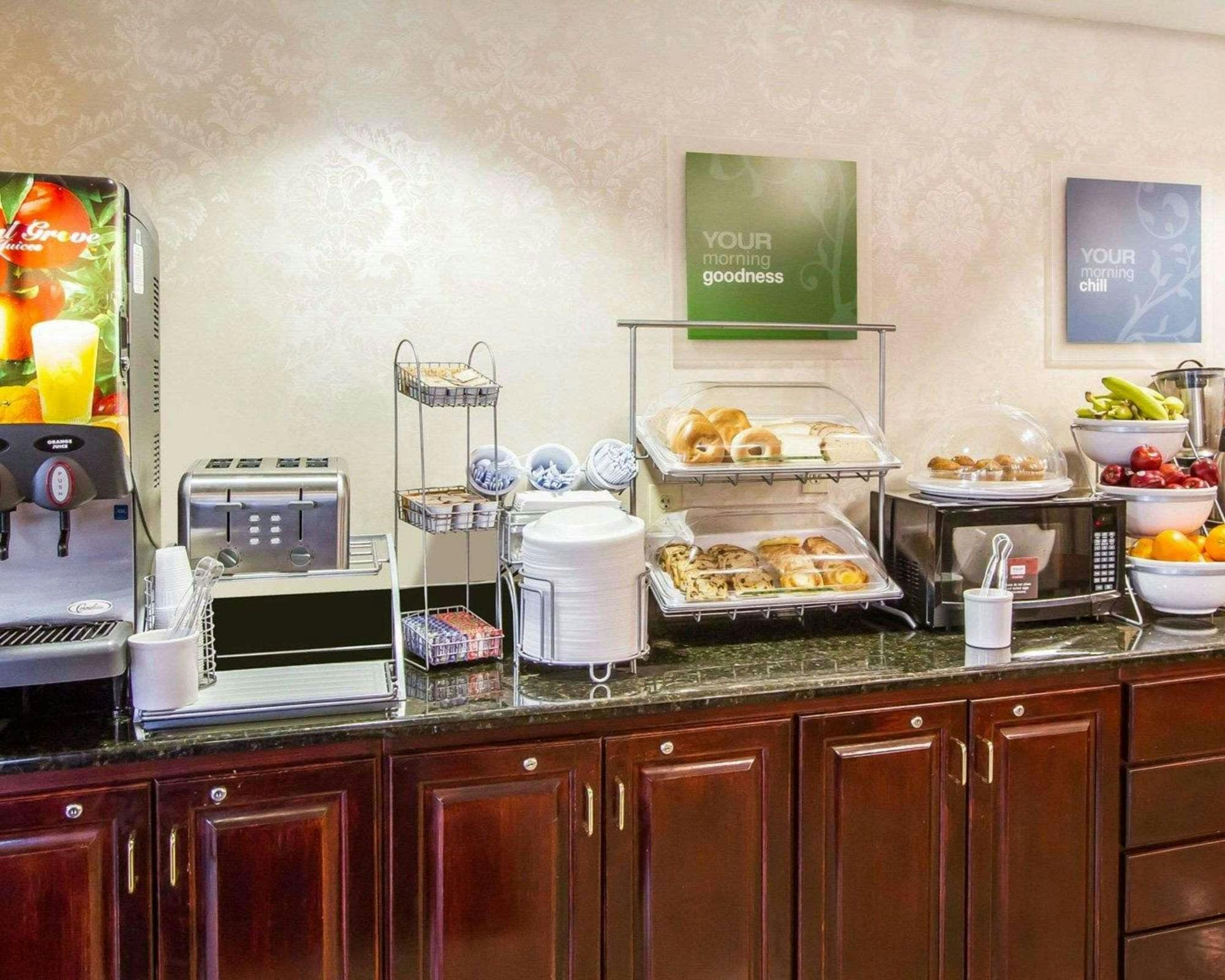 Hotel Comfort Suites Daphne - Mobile East Bay photo 5