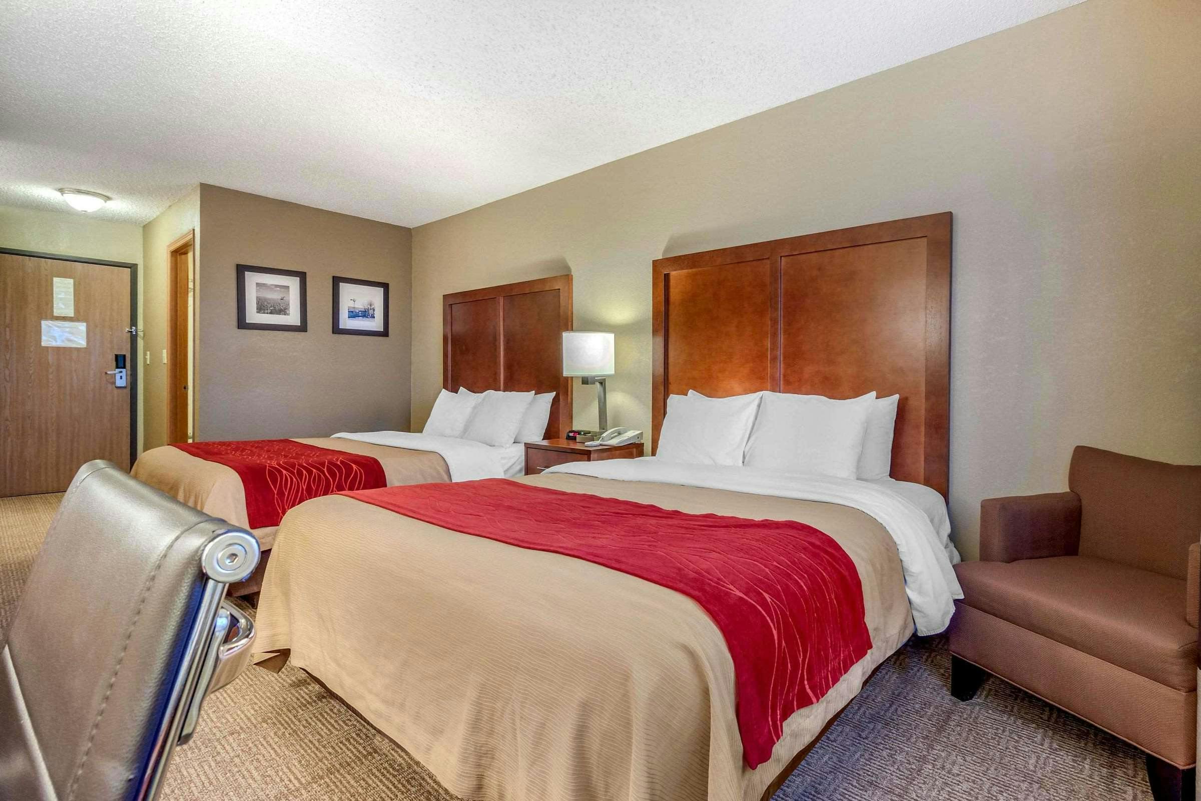 Comfort Inn and Suites Hays I-70