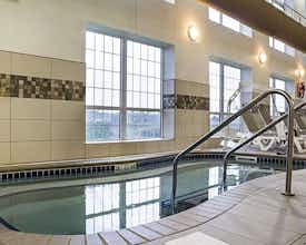 Hotel Comfort Suites Minot South photo 3