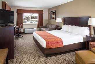 Hotel GRAY WOLF INN & SUITES photo 1