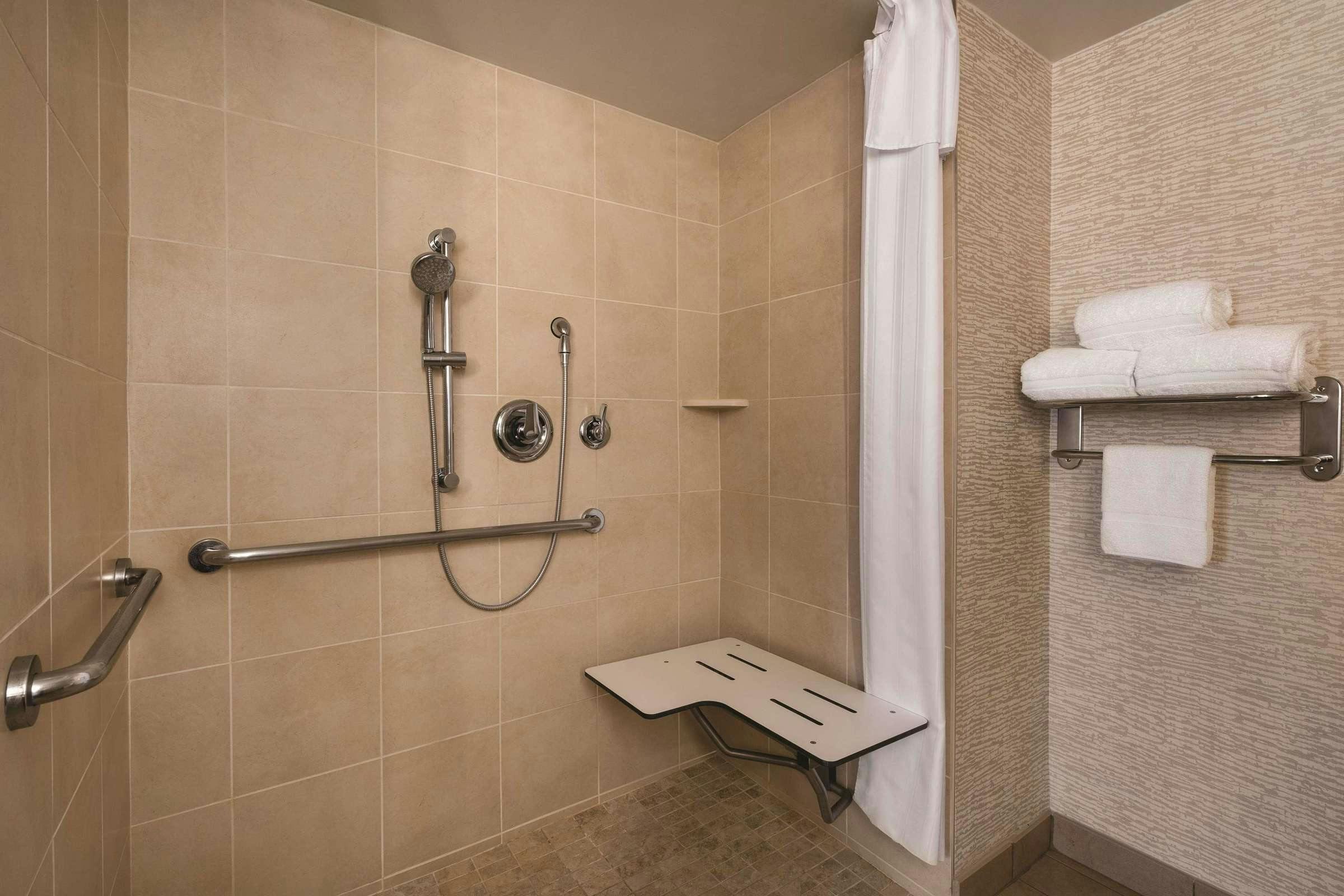 Hotel Homewood Suites by Hilton Tucson/St. Philip s Plaza Univ photo 4