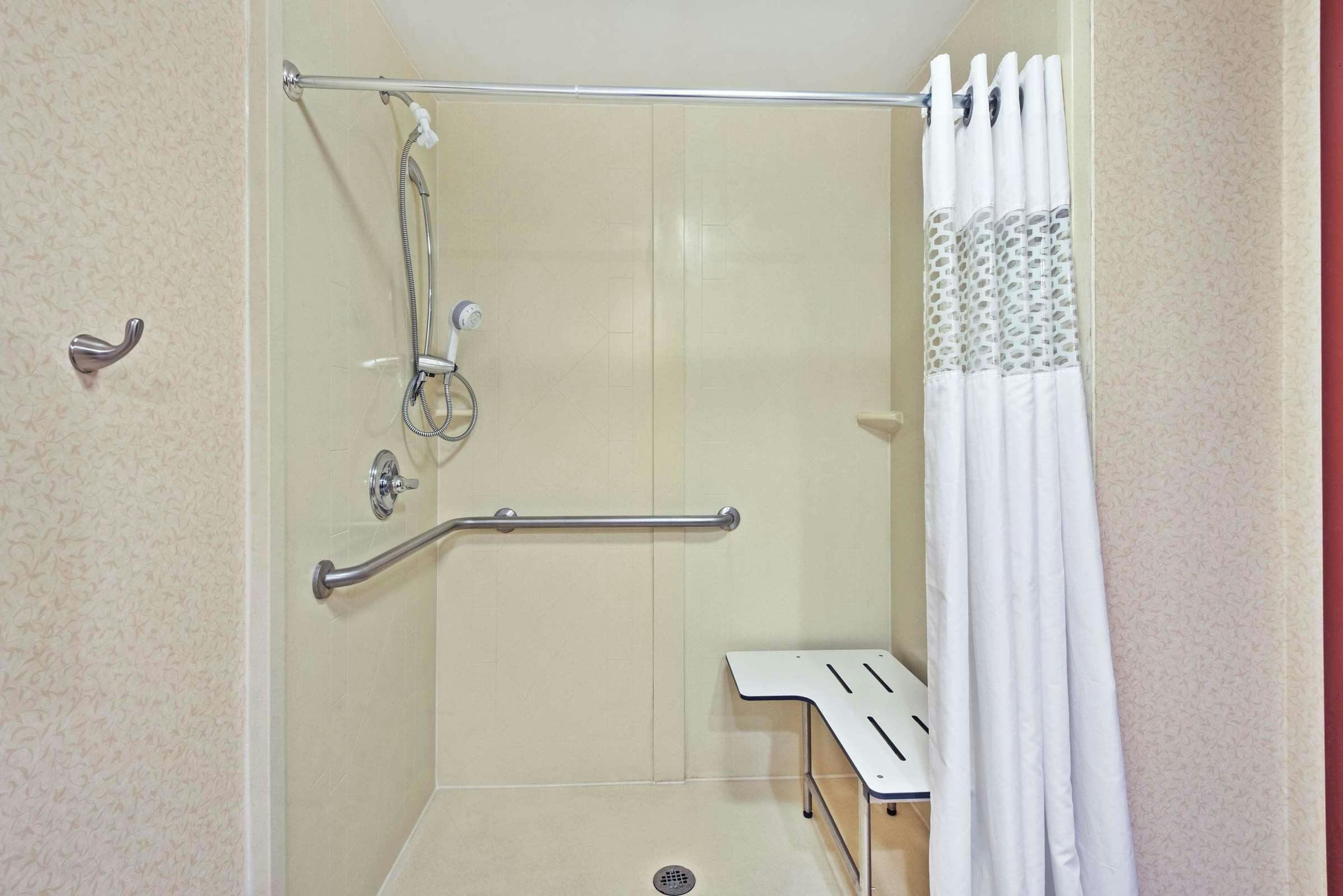 Hotel Hampton Inn Huntington/Barboursville photo 4