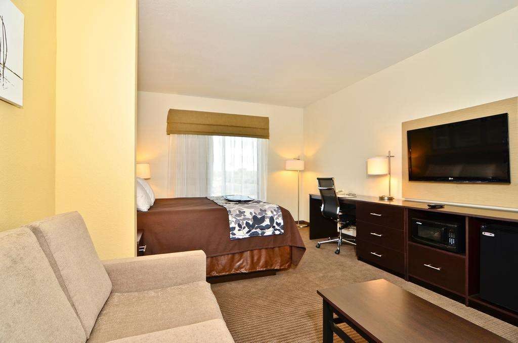 Hotel Sleep Inn & Suites Miles City I-94 photo 1