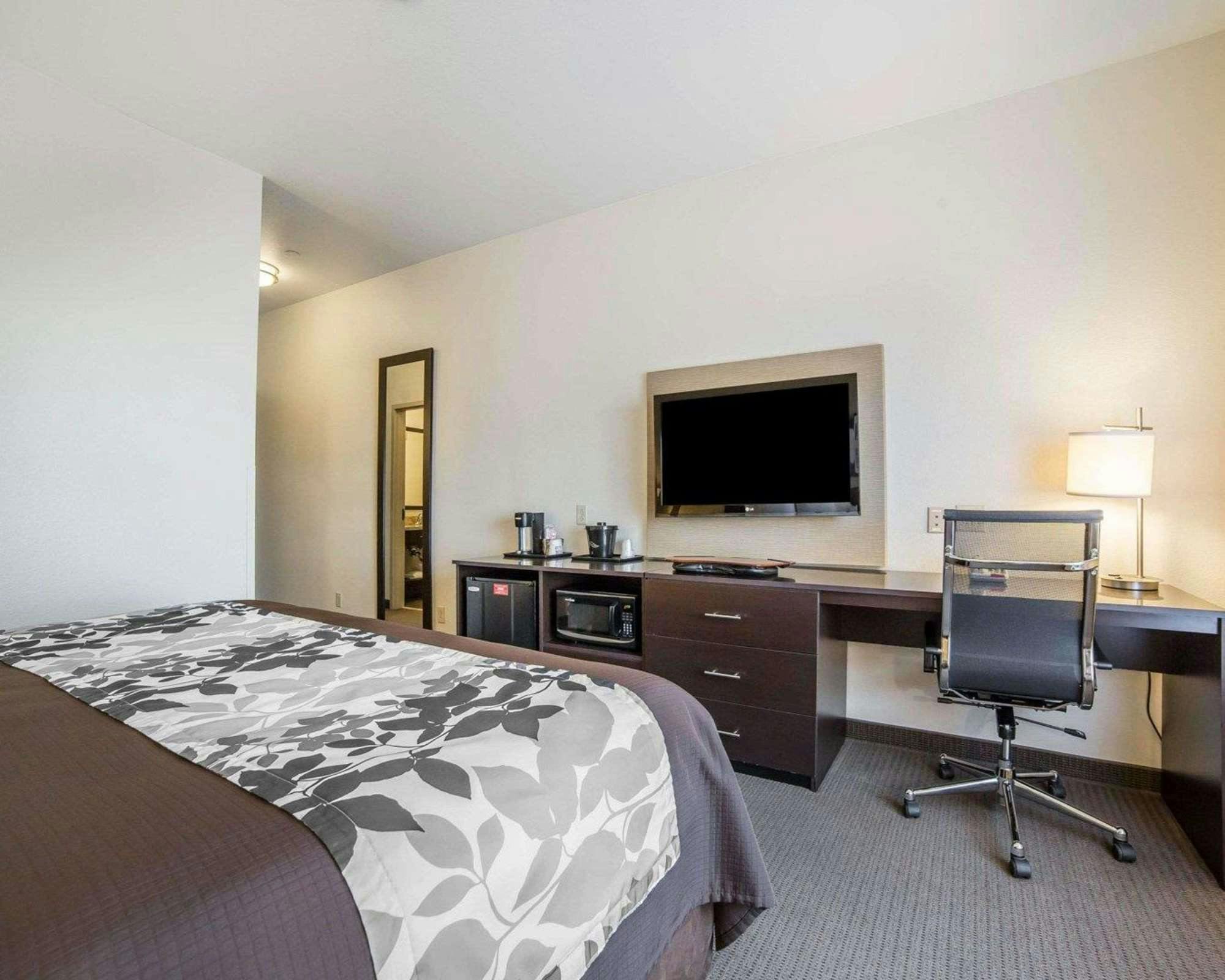 Hotel Sleep Inn & Suites Miles City I-94 photo 2