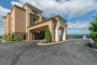 Hotel Hampton Inn Elkins photo 2