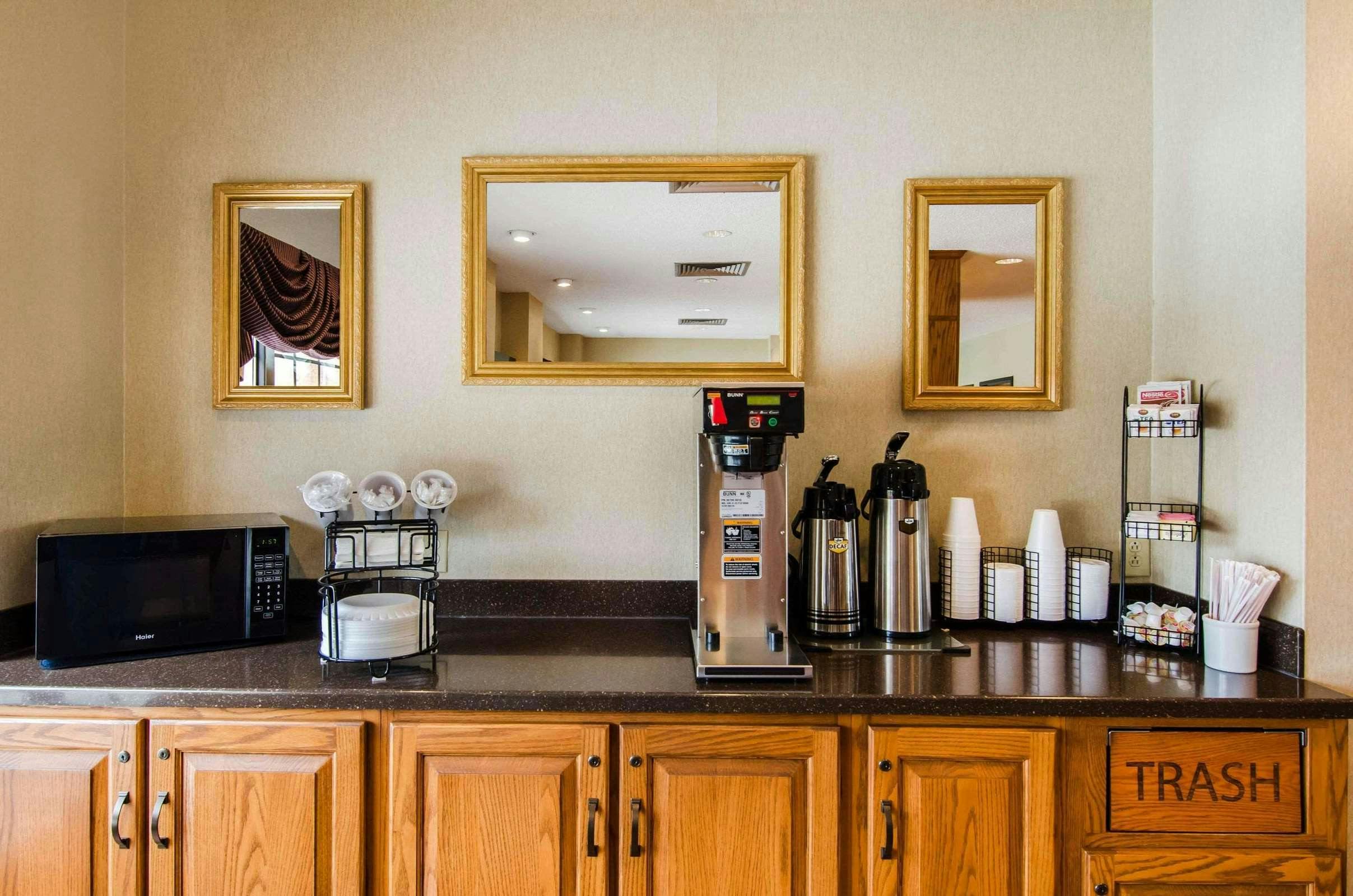 Hotel Quality Inn Summersville photo 5