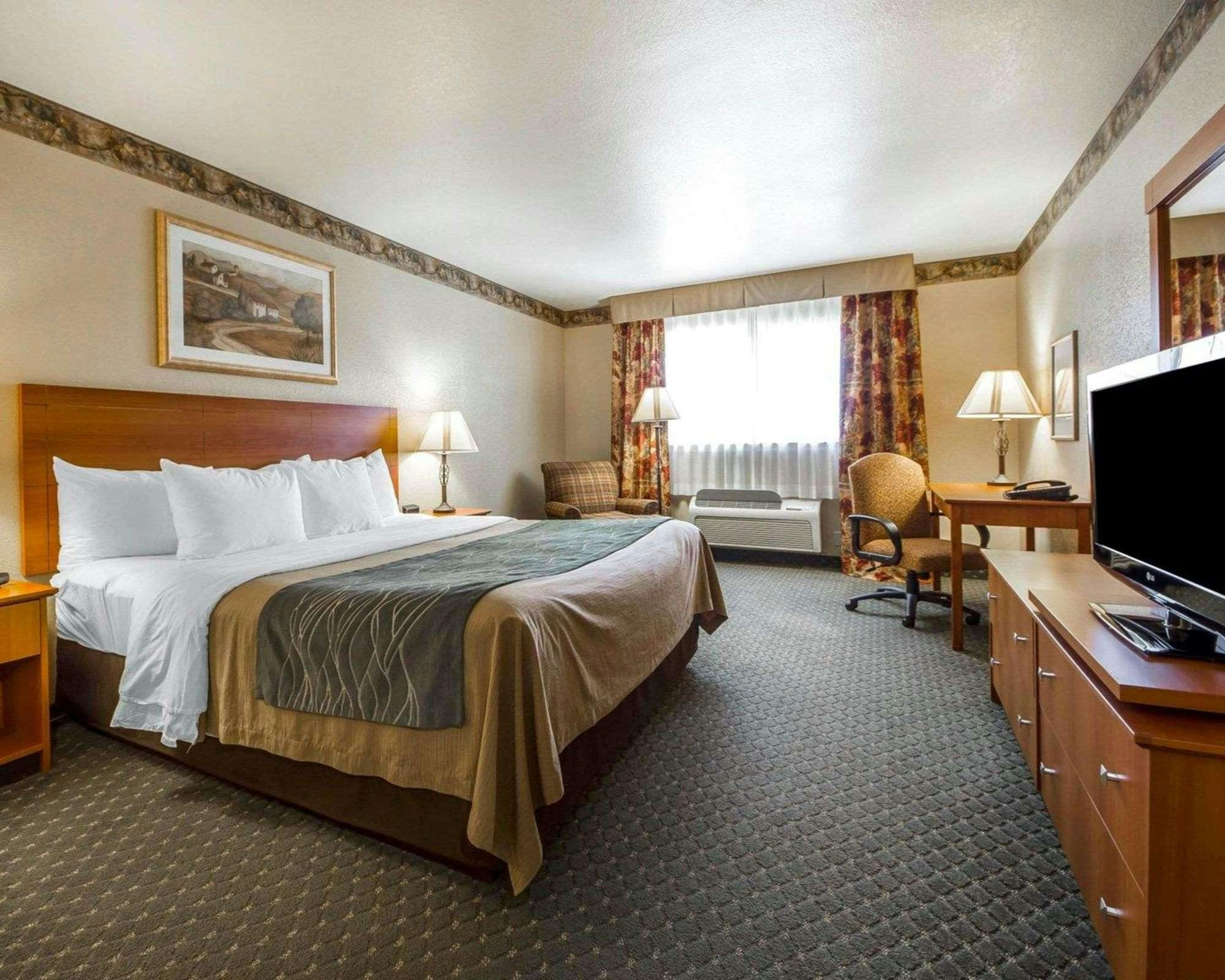 Hotel Comfort Inn & Suites Ukiah Mendocino County photo 4