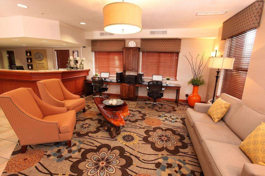 Hotel Comfort Suites Airport Salt Lake City, UT photo 5