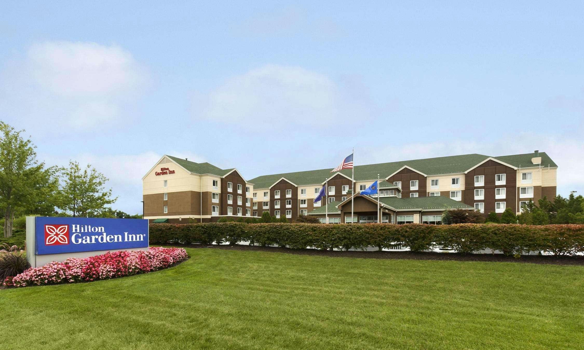 HILTON GARDEN INN ISLIP-MACARTHUR AIRPORT