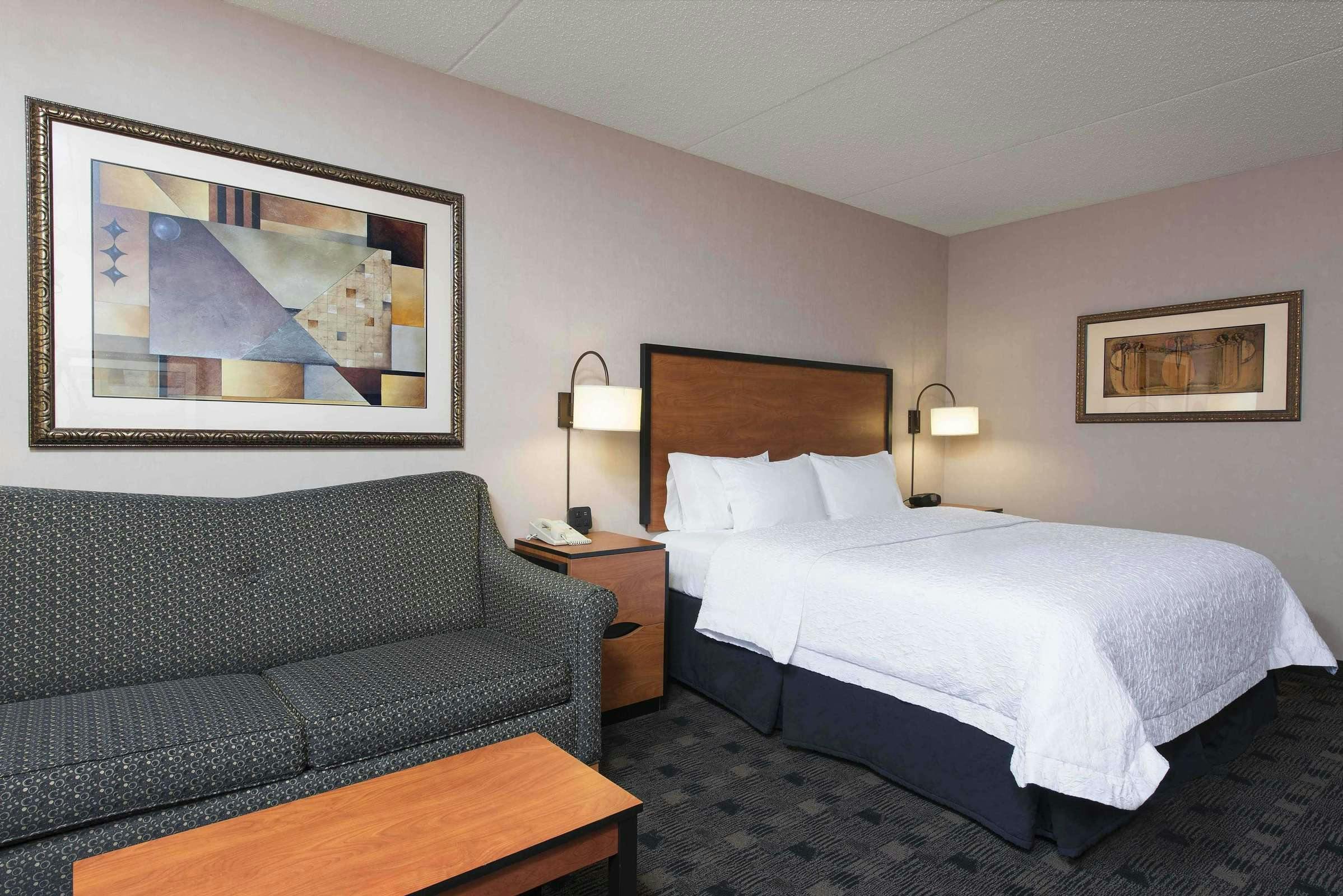 Hotel Hampton Inn and Suites Indianapolis - Fishers photo 1