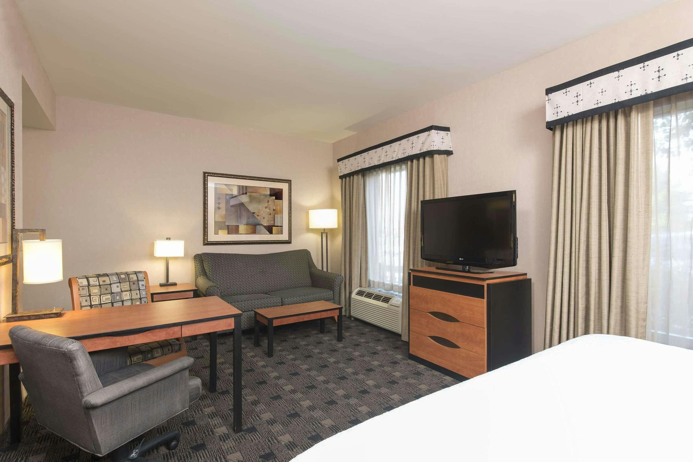 Hotel Hampton Inn and Suites Indianapolis - Fishers photo 2