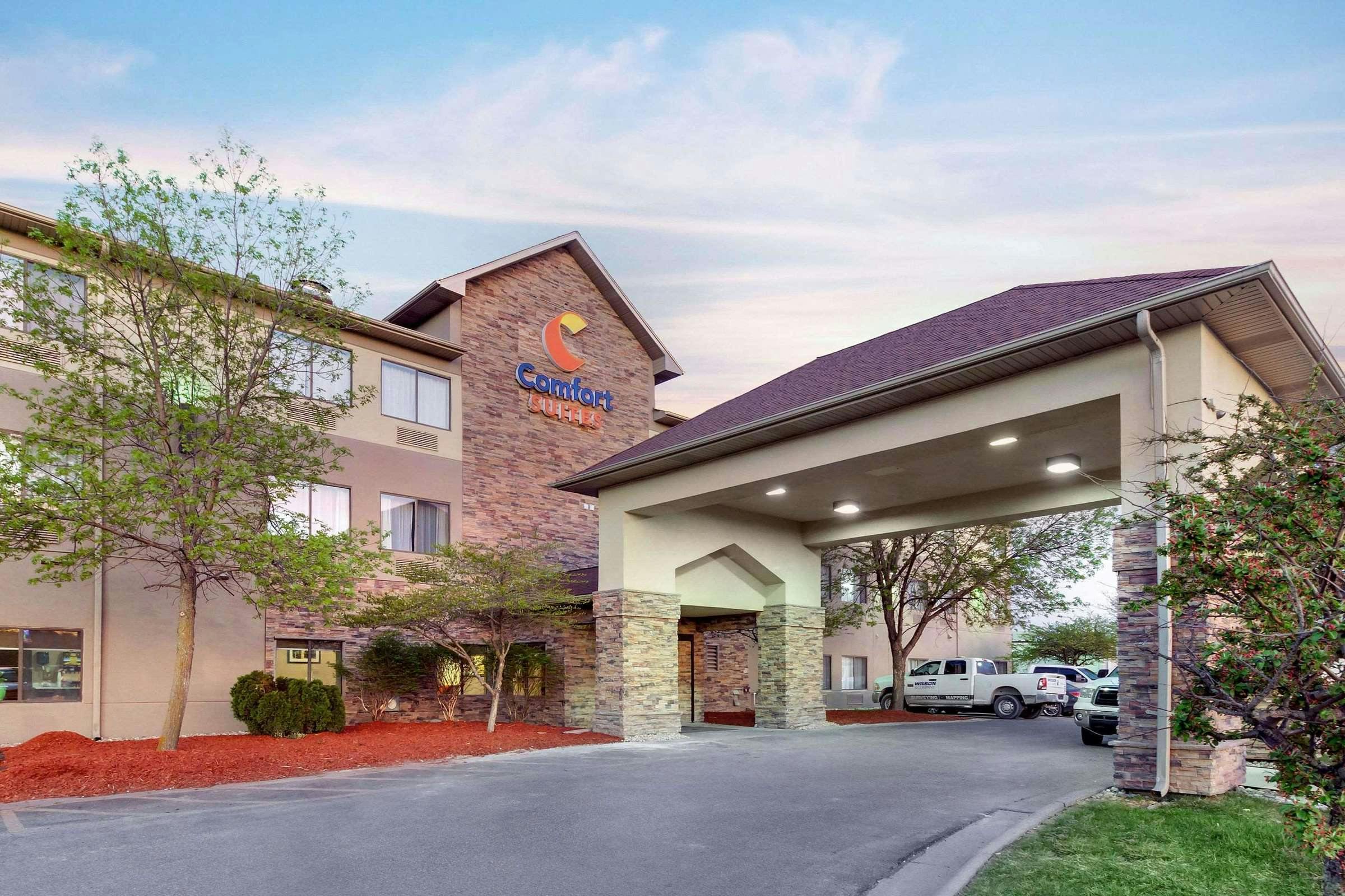 Hotel Comfort Suites Omaha East-Council Bluffs photo 1